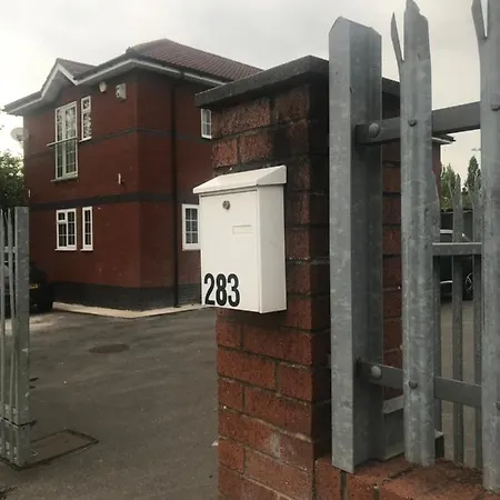 Cozy! 2-bedroom Exclusive Near City Centre Easton Speedwell Sleeps Upto 6 * Бристоль