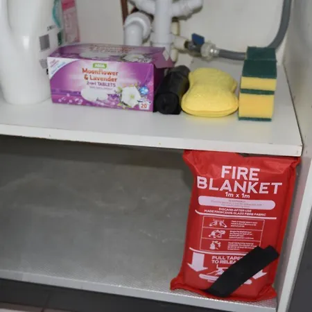 Апартаменти Cozy! 2-bedroom Exclusive Near City Centre Easton Speedwell Sleeps Upto 6 *