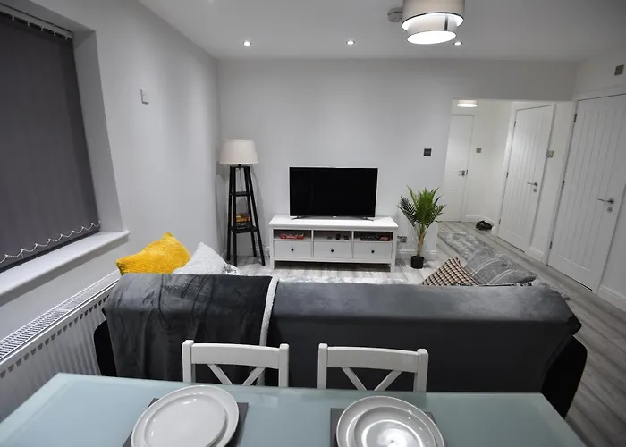 Cozy! 2-bedroom Exclusive Near City Centre Easton Speedwell Sleeps Upto 6 * 布里斯托