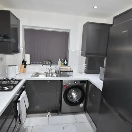 Cozy! 2-bedroom Exclusive Near City Centre Easton Speedwell Sleeps Upto 6 Apartamento
