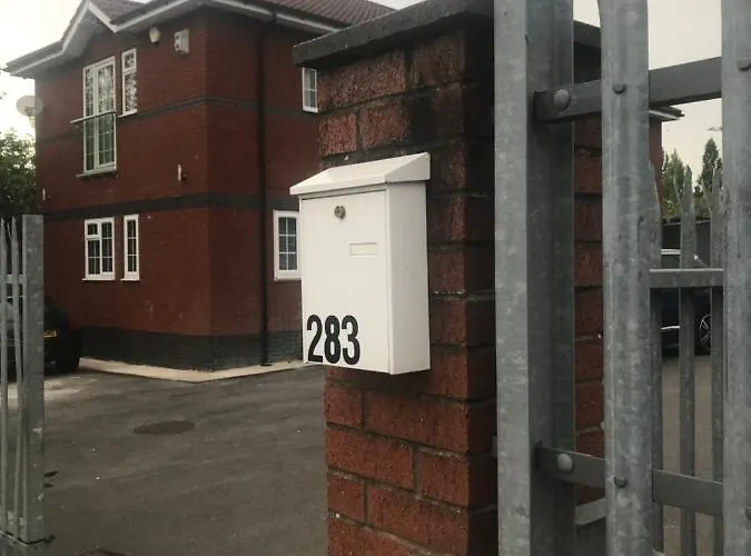 Cozy! 2-bedroom Exclusive Near City Centre Easton Speedwell Sleeps Upto 6 * Bristol